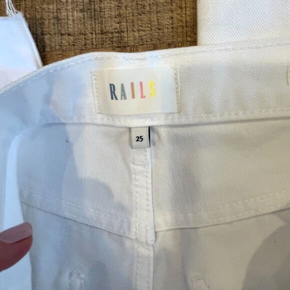 Rails White Denim Jeans Atwater Blanche Distressed Slouchy Straight Size 25 - Picture 11 of 11